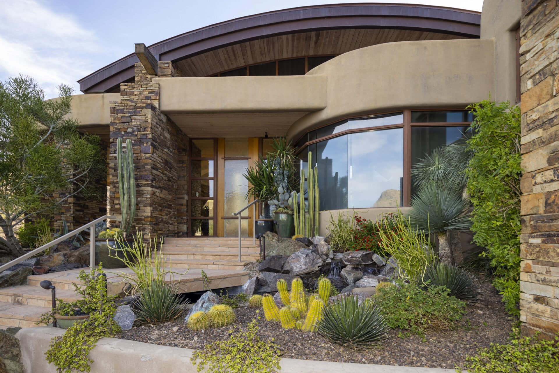 A luxury hardscape whichenhancecurb appeal